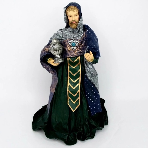 Vintage Holiday Living 6pc Nativity Set Paper Mache Figurines 4-12in Tall - Picture 6 of 8